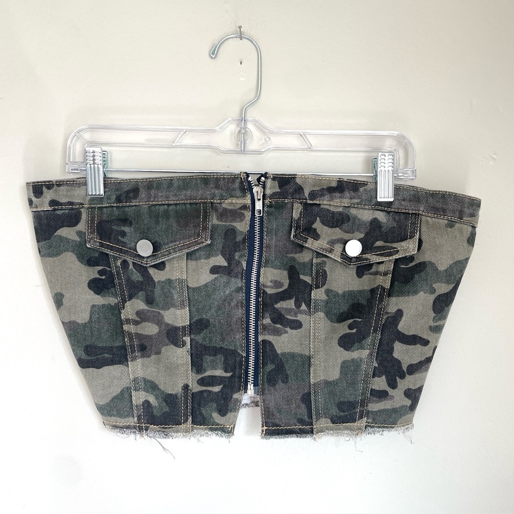 Fashion Nova Camo Corset Top Strapless Zip Front Bustier